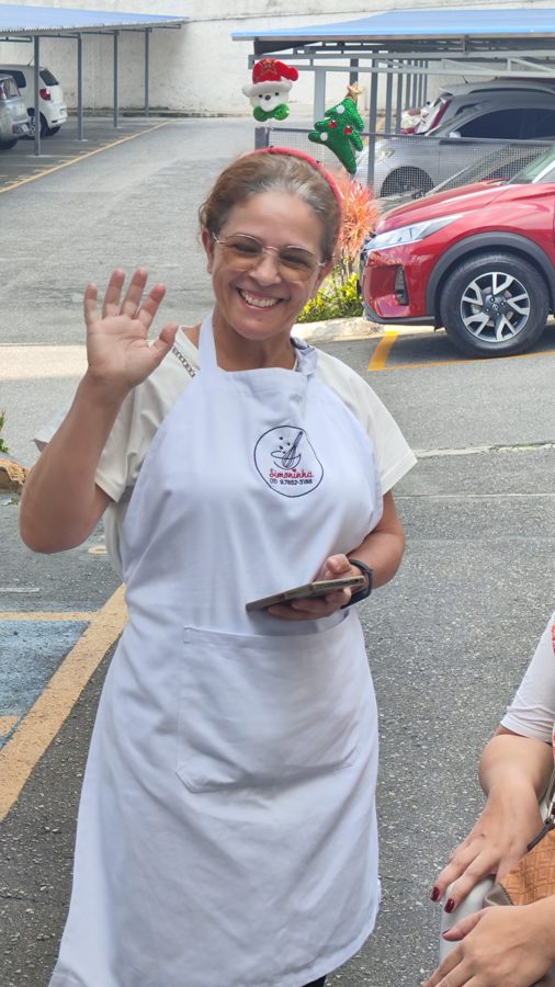Simone, a confeiteira do Simoninha Bolos